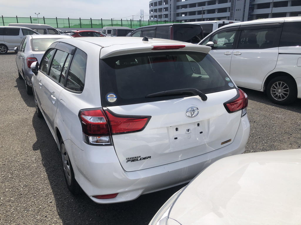 Toyota Corolla Fielder