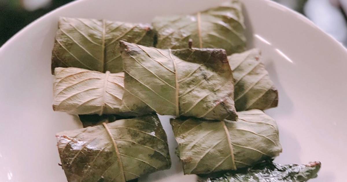 Rắn Hổ nướng lá ổi & lá lốt