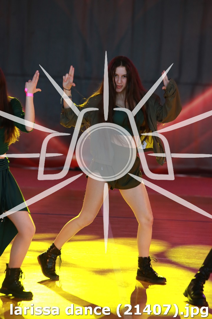 larissa dance (21407).jpg