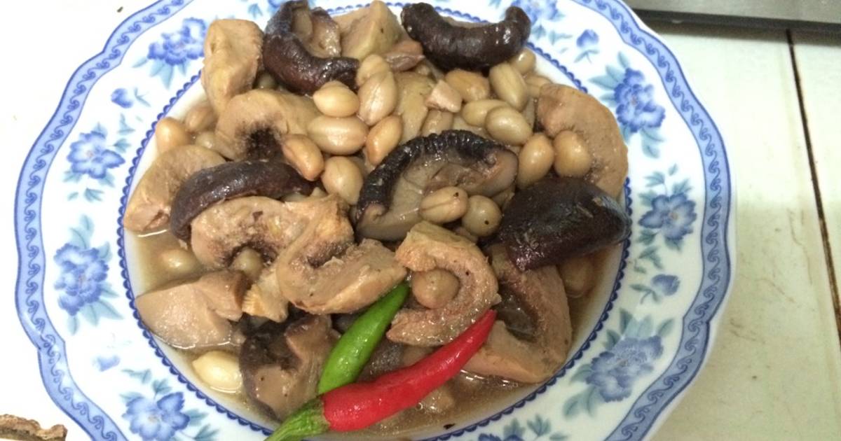 Hôm nay mình tham gia Lễ Hội Món Chay, xin được chia sẻ với các bạn món chay của xứ Huế quê mình nhé. #chay Trái Vả kho nấm