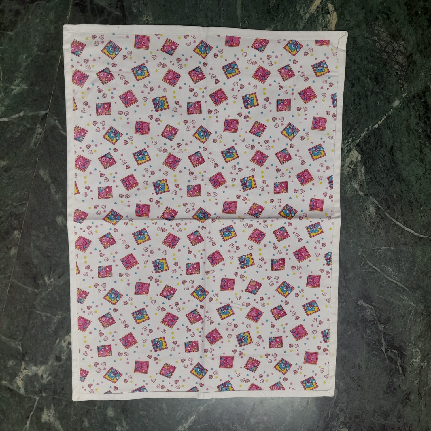 Plain Printed Manne (baby quilt) medium size