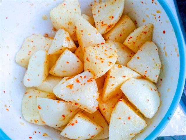 Củ Đậu Lắc Thái