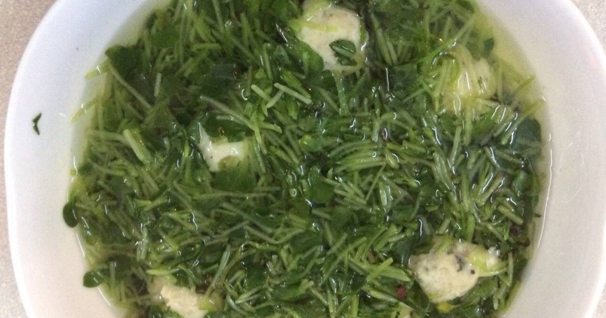 Canh cá thát lát rau mầm