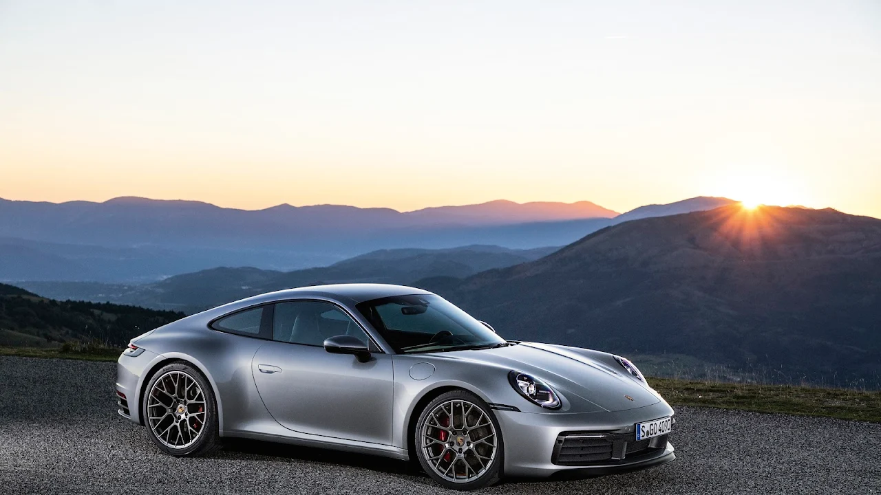 Porsche 911, Sports Car, Car, Landscape, Numbers 4K Desktop Wallpaper