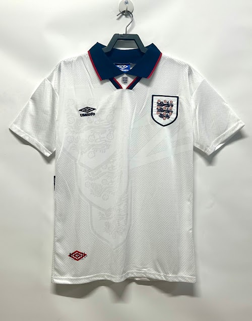 Equipación local de Inglaterra 1994-95.jpg