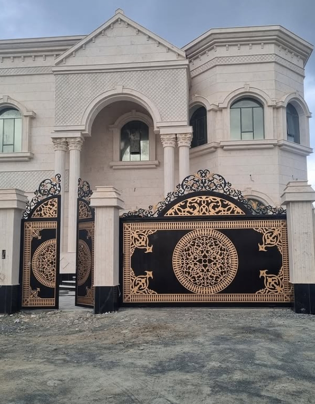 Custom metal gate — Al Taher, Fujairah, UAE