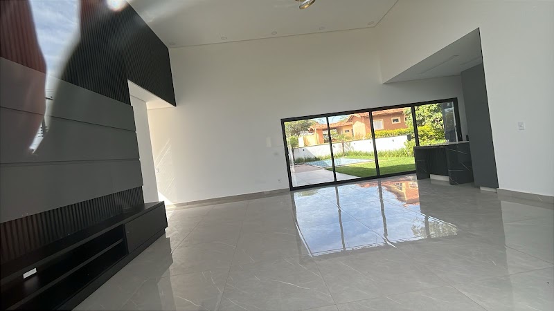 Foto 4 de Casa à venda no Condomínio Riviera de Santa Cristina XIII