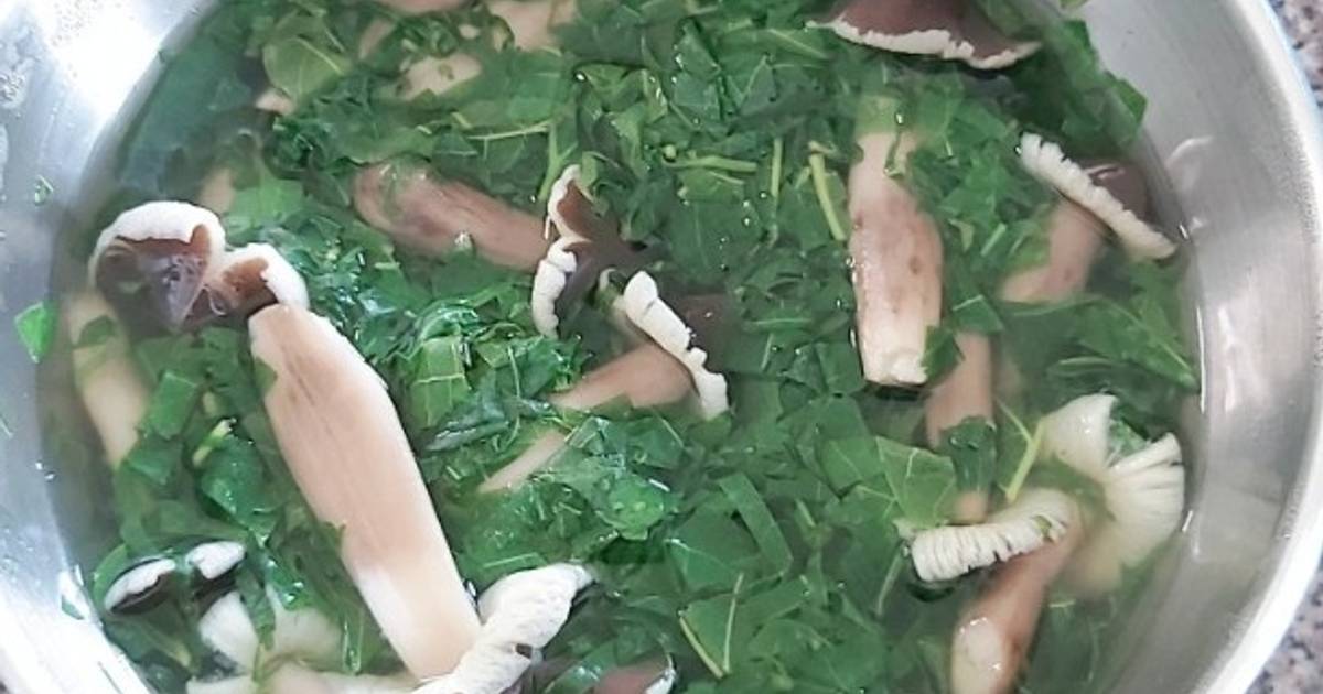 Canh nấm mối nấu lá cách