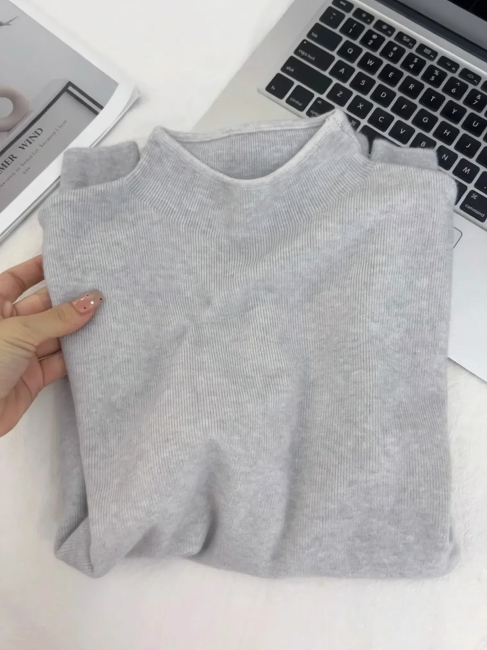 Ladies' knit sweater, stand-up collar, soft
