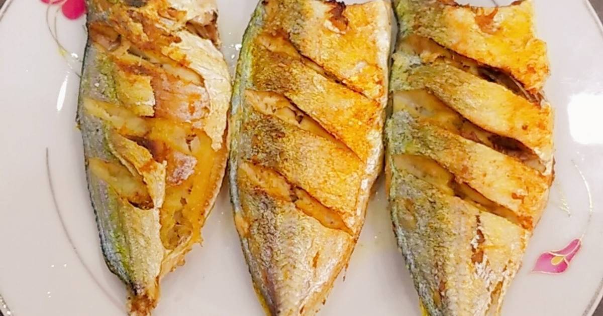 Cá chỉ vàng và cá ngân chiên giòn