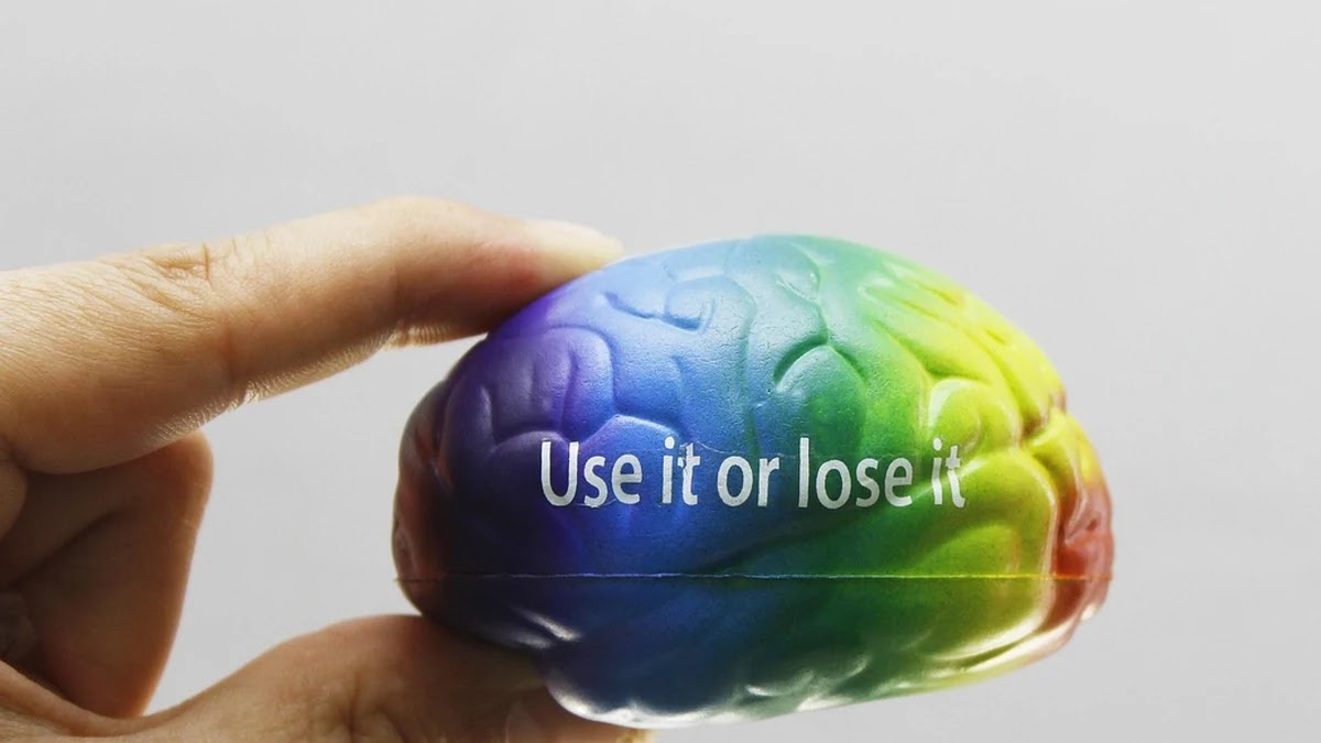 직관적 판단이 오류를 일으키는 심리적 메커니즘 분석