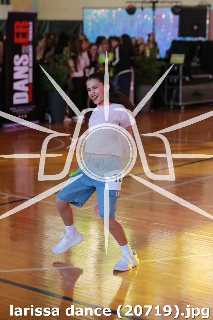 larissa dance (20719).jpg