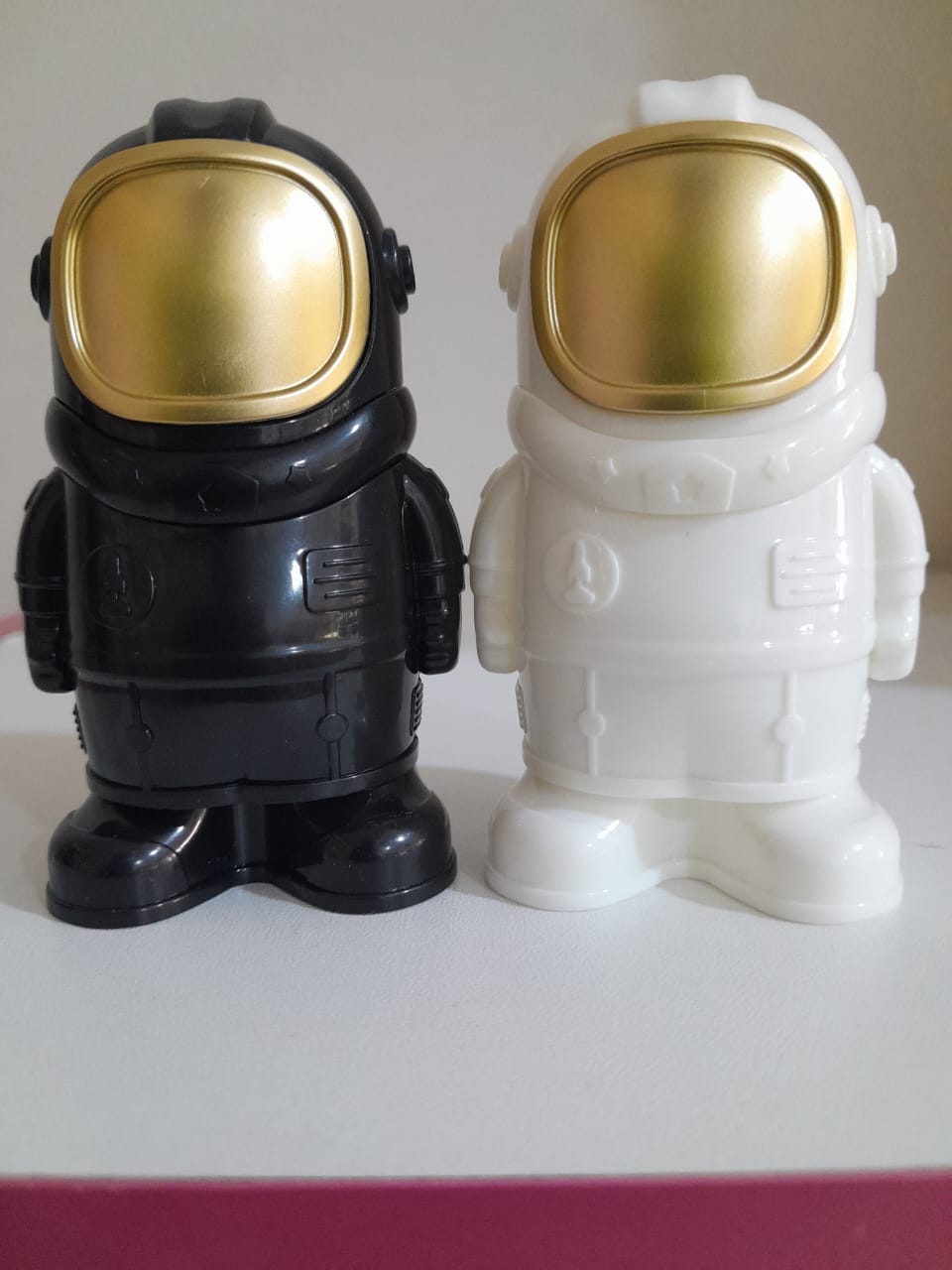 TAJADOR DEPOSITO DOBLE ASTRONAUTA VINIFAN