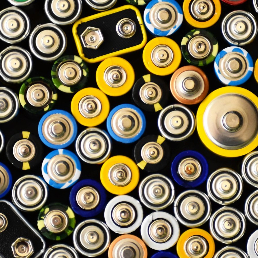 Ông Lớn Pin Trung Quốc Đặt Niềm Tin Vào Natri Giữa Biến Động Lithium Ẩn Chứa Rủi Ro