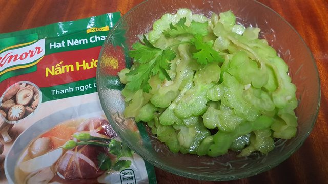 Khổ Qua Xào Dầu Hào Chay