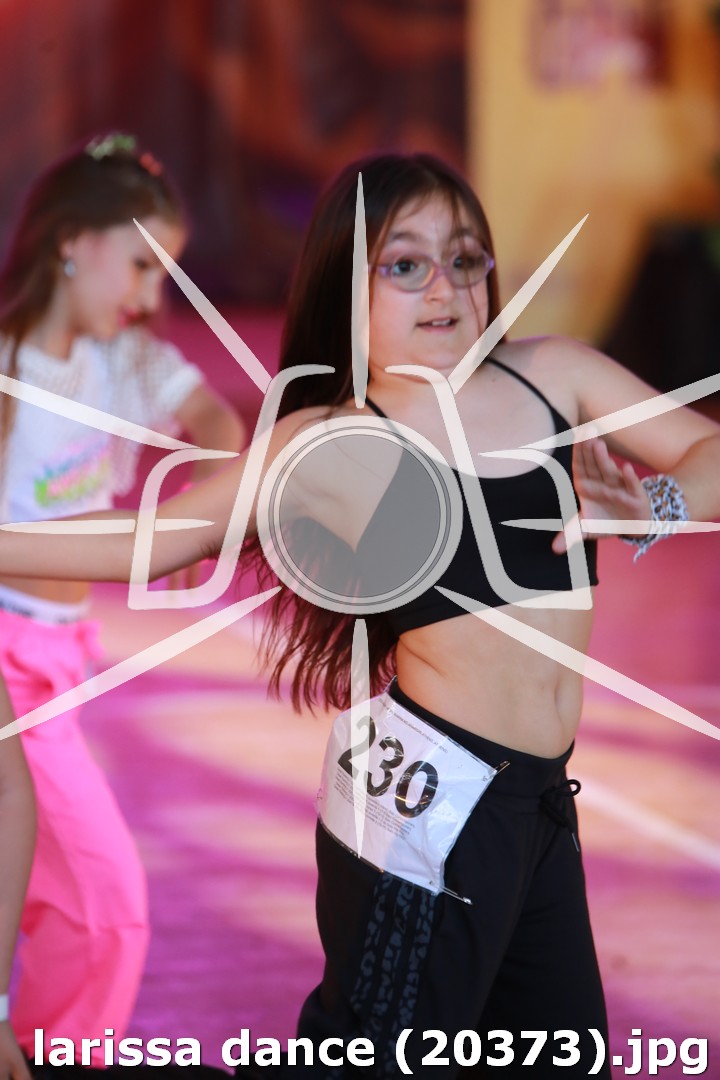 larissa dance (20373).jpg