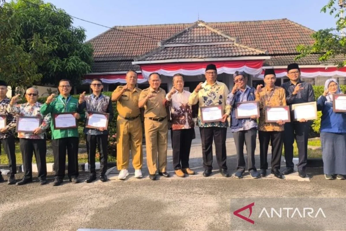 Kepala Dinas Koperasi dan UKM Kabupaten Bogor saat menjelaskan program Koperasi Inspiratif di Cibinong.