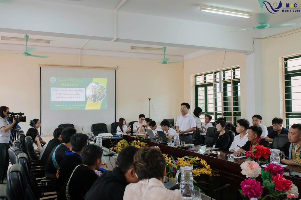 Trường Đại học Tây Bắc tổ chức thành công  Ngày hội Khởi nghiệp đổi mới sáng tạo năm 2025