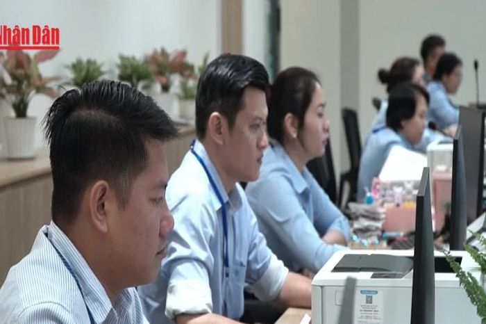Đề xuất bổ sung đối tượng được cộng điểm khi tuyển dụng viên chức - Báo Nhân Dân
