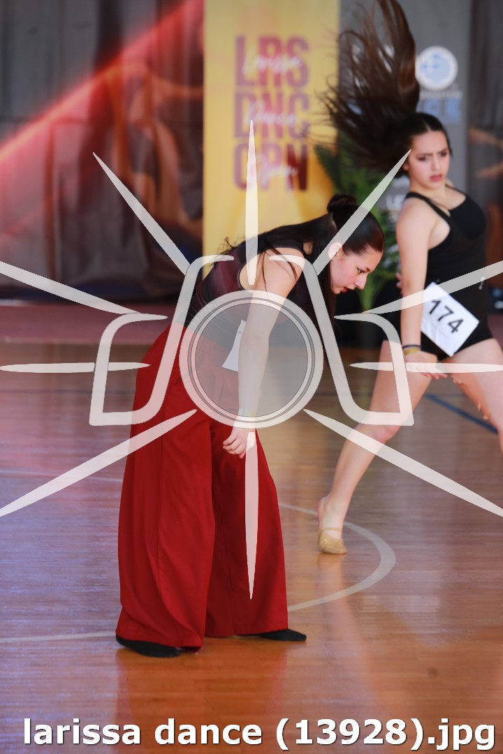larissa dance (13928).jpg