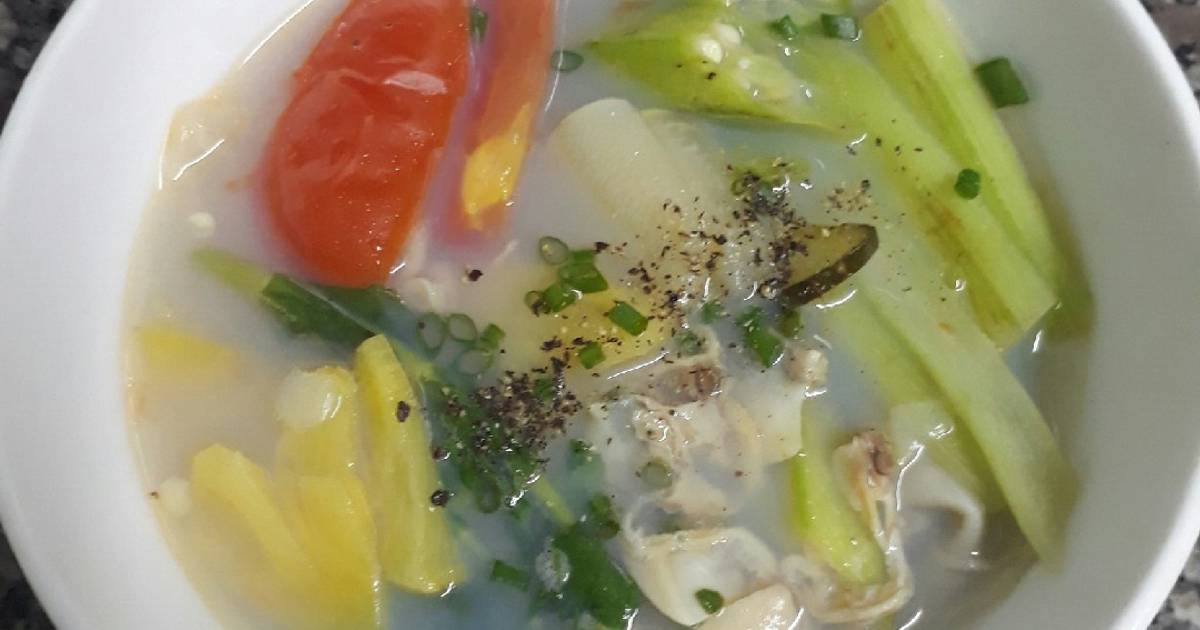 Canh chua nghêu sweet and sour clam soup
