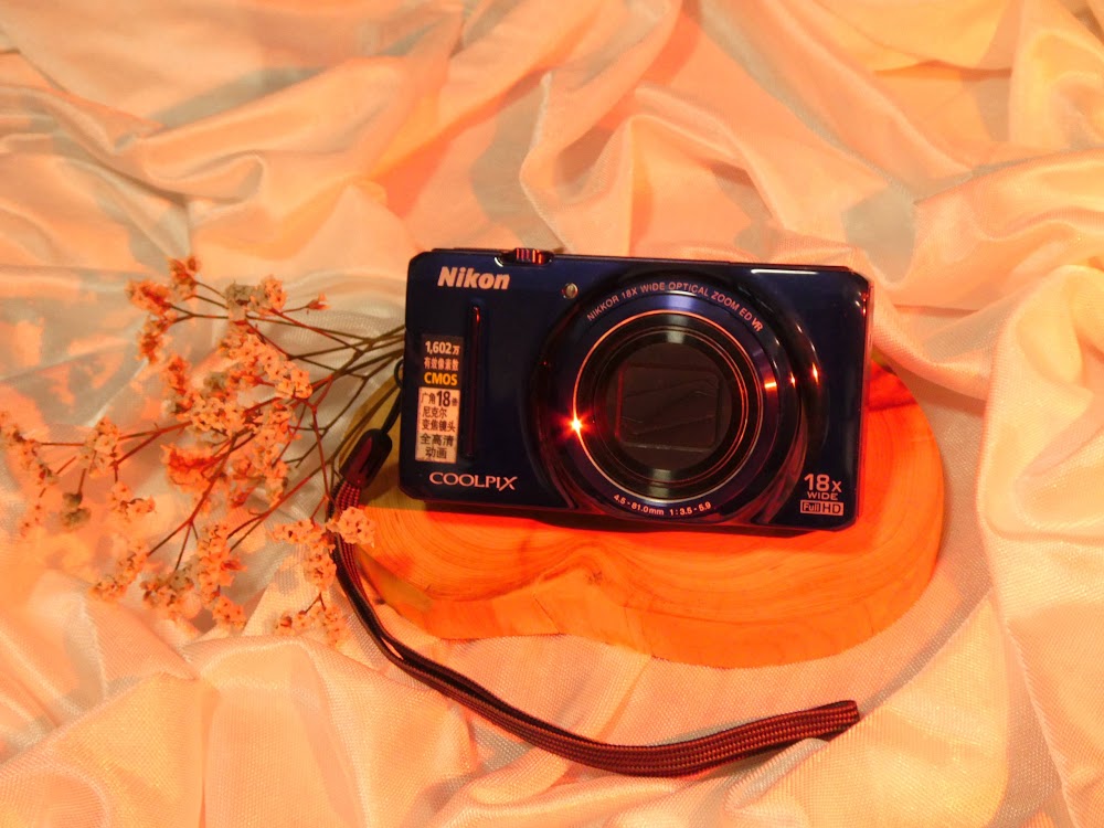 Nikon Coolpix S9200 digicam