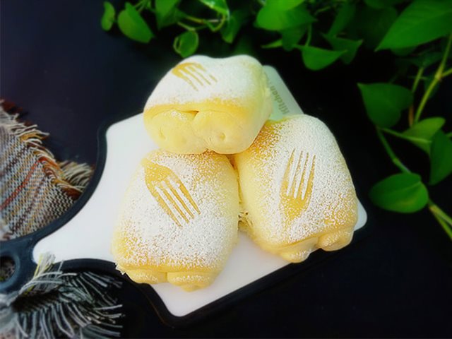 Bánh Bao Sữa Chua