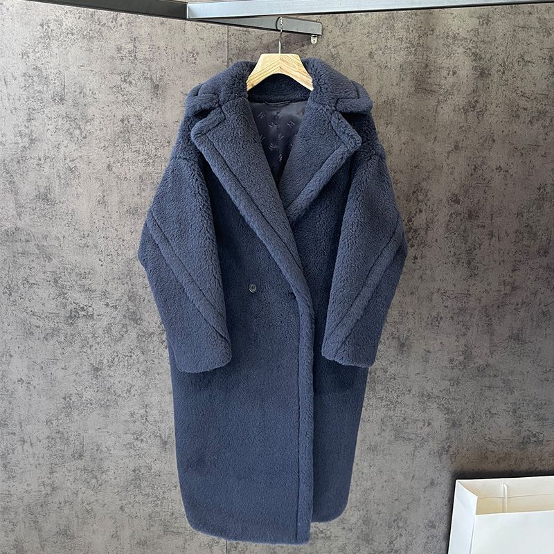 Teddy coat in oversized fit