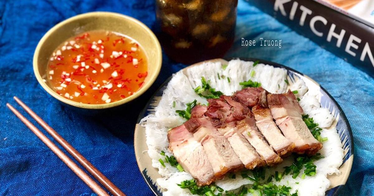 Bánh Hỏi Thịt Heo Quay