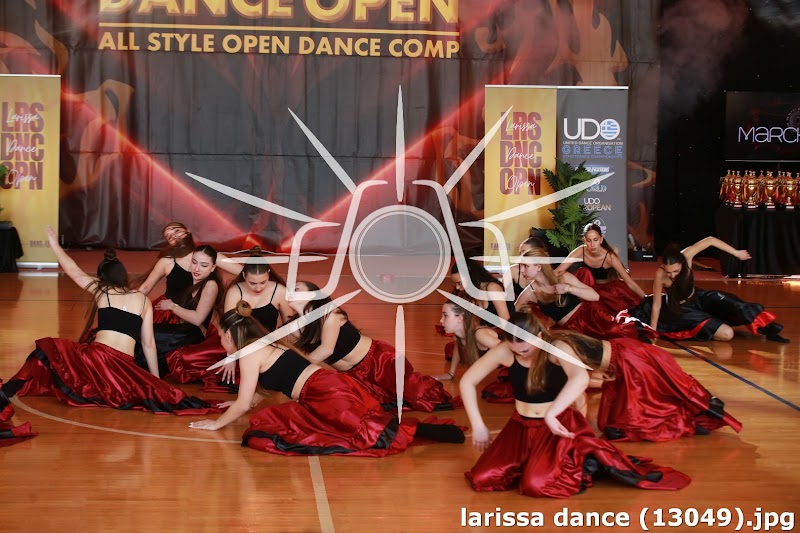 larissa dance (13049).jpg