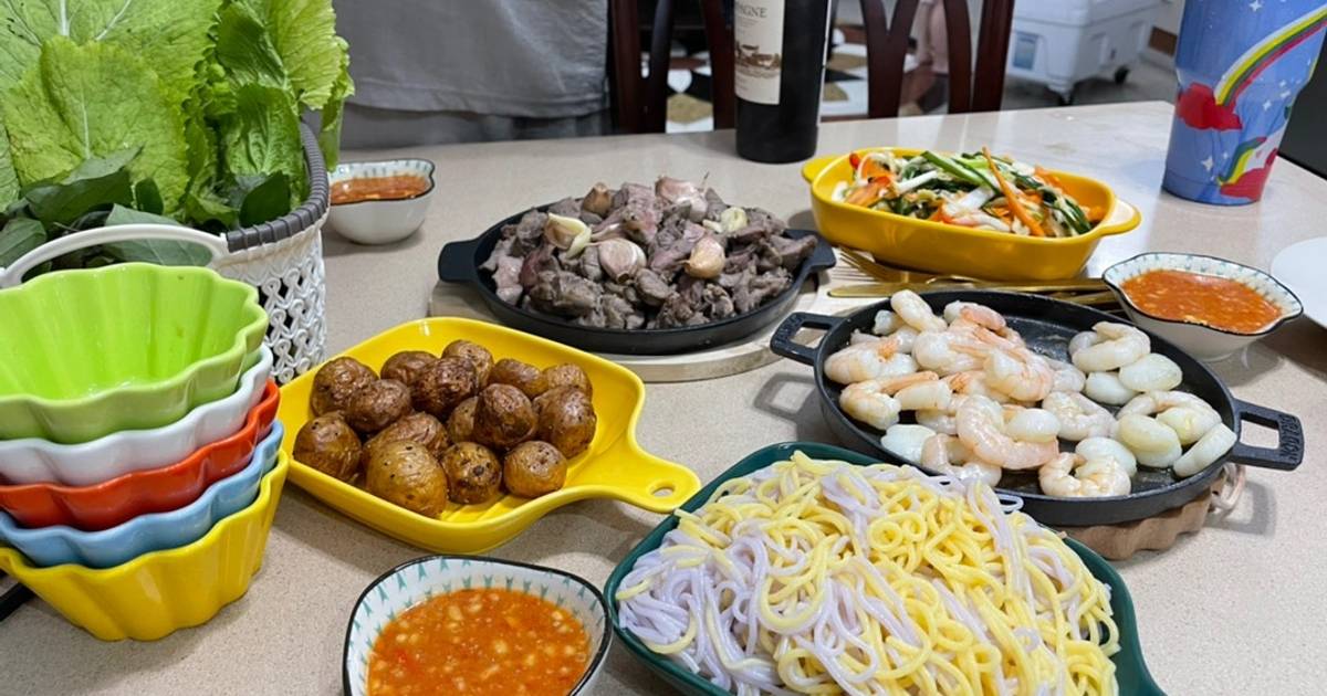 Bò cuộn cải xanh