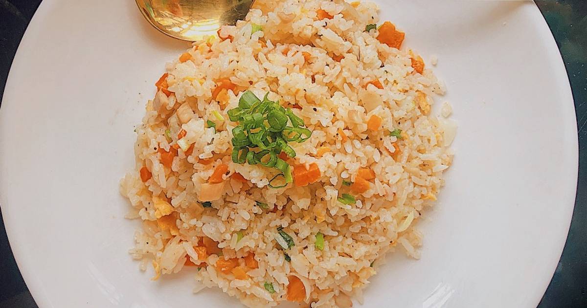 Cơm chiên rau củ 🧅🥕🍄
