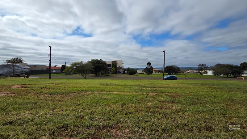 Foto 2 de Terreno em rua de asfalto quadra GE Marina próximo ao Ponto Alto — excelente oportunidade no Riviera XIII!
