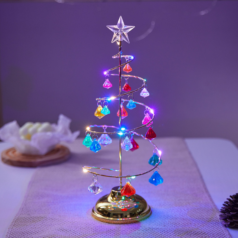 Beleuchteter Weihnachtsbaum aus Metall, 33 cm