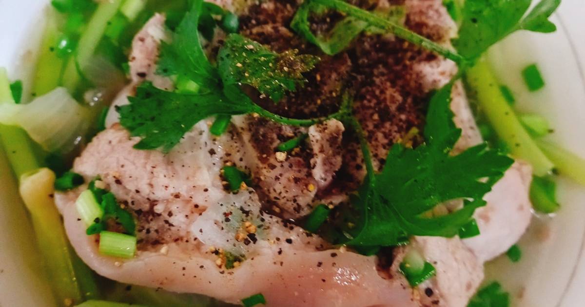 Ngồng tỏi hầm bắp giò heo