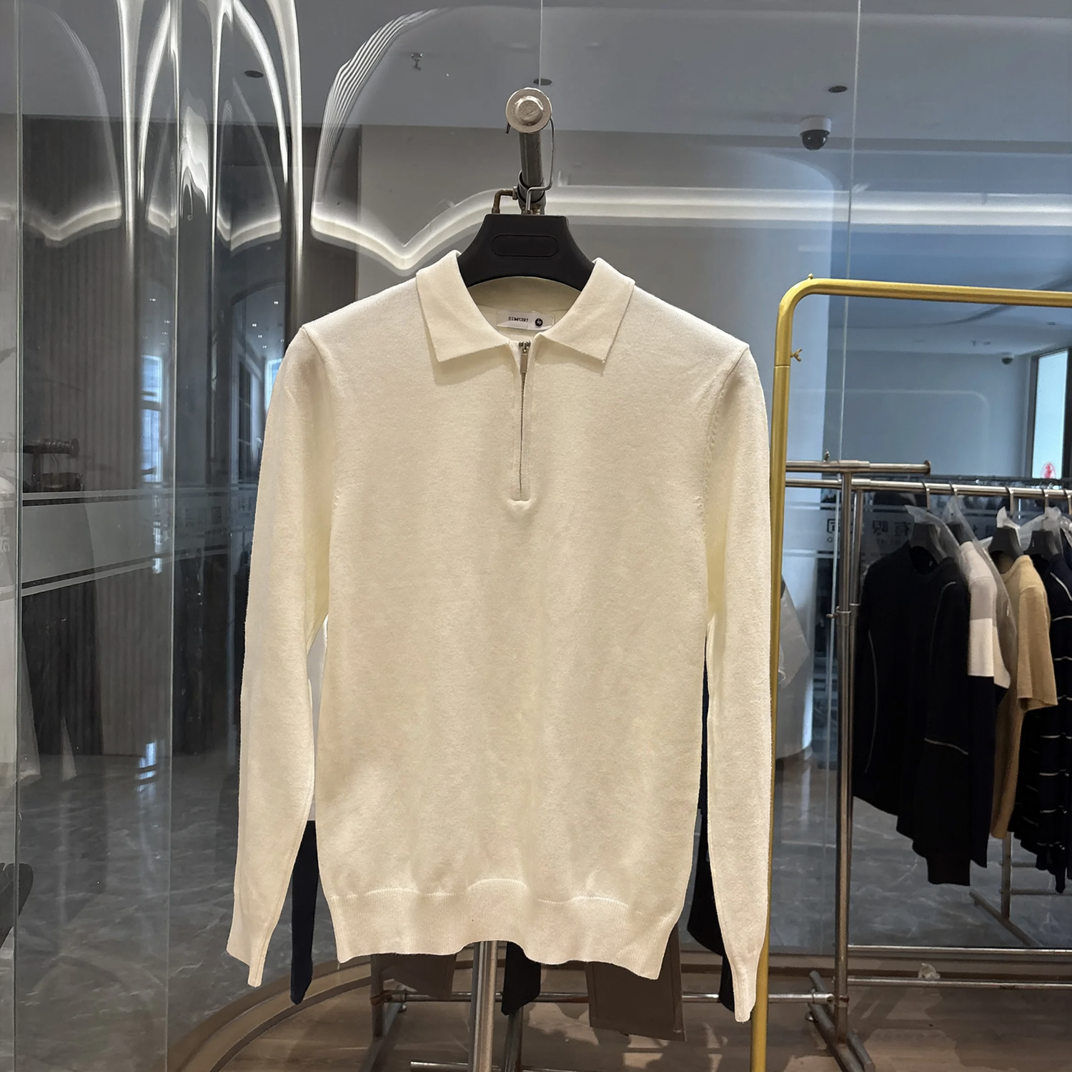 Herren-Strickpullover mit Reißverschluss und Kragen