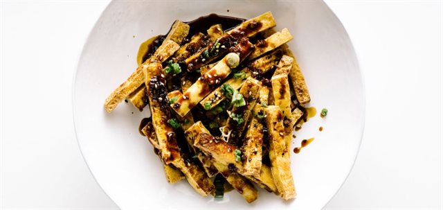 Đậu Hũ Chiên Sốt Mặn Ngọt