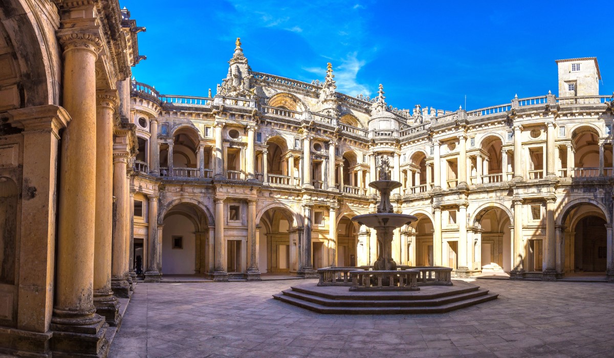5-Day Tomar & Sintra: Portugal's Historical Tapestry