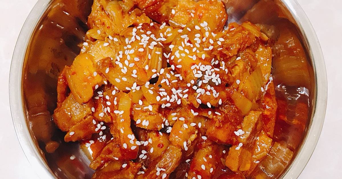 Thịt xào kim chi