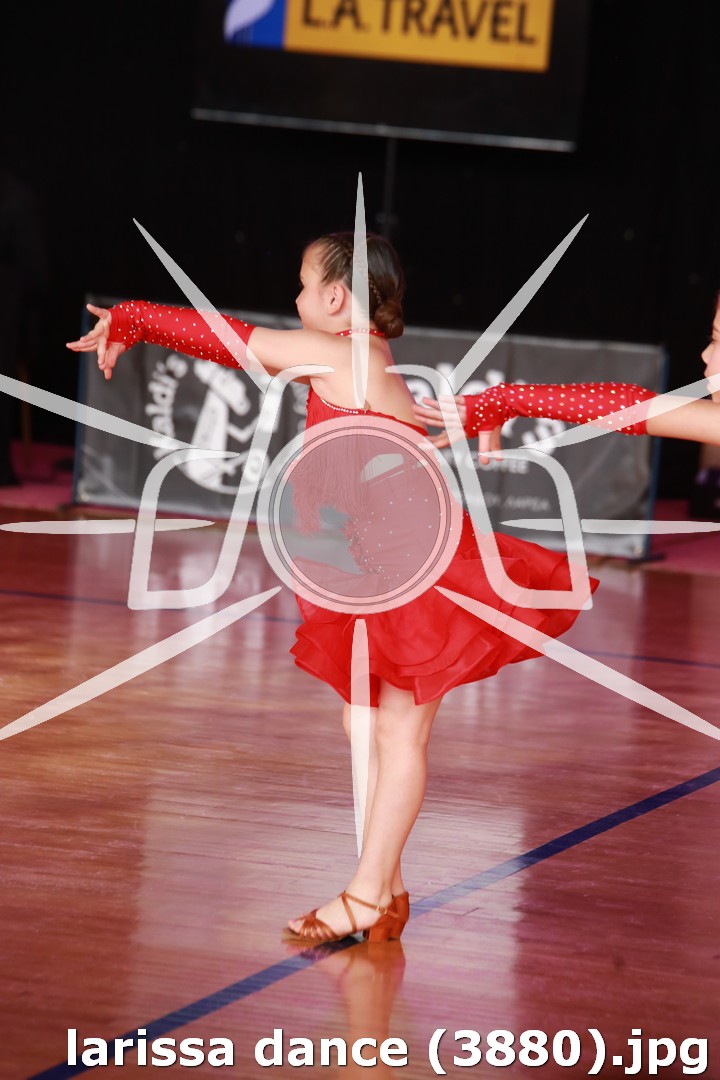 larissa dance (3880).jpg