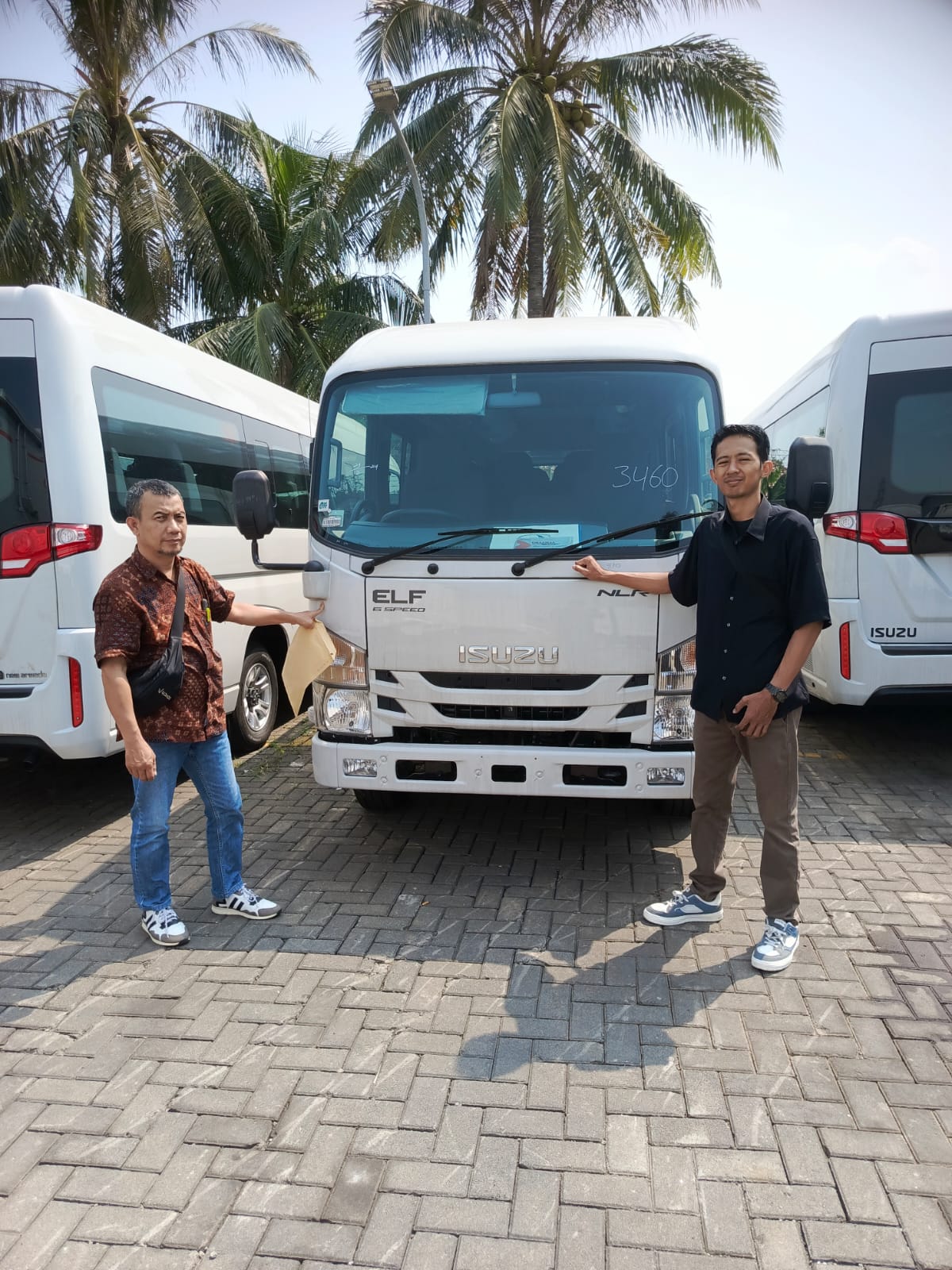 Penyerahan Isuzu Traga Pick Up