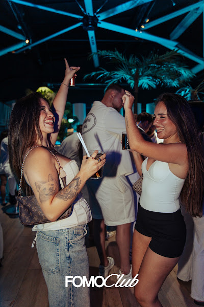 FOMO Club113.jpg