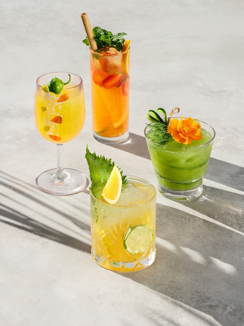 Golden mocktails and fresh juices at Soulshine Bali