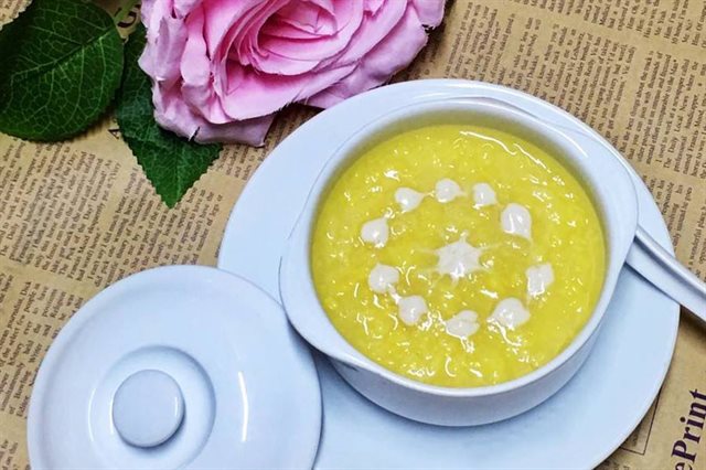 Chè Đậu Xanh Nước Cốt Dừa Béo Ngậy