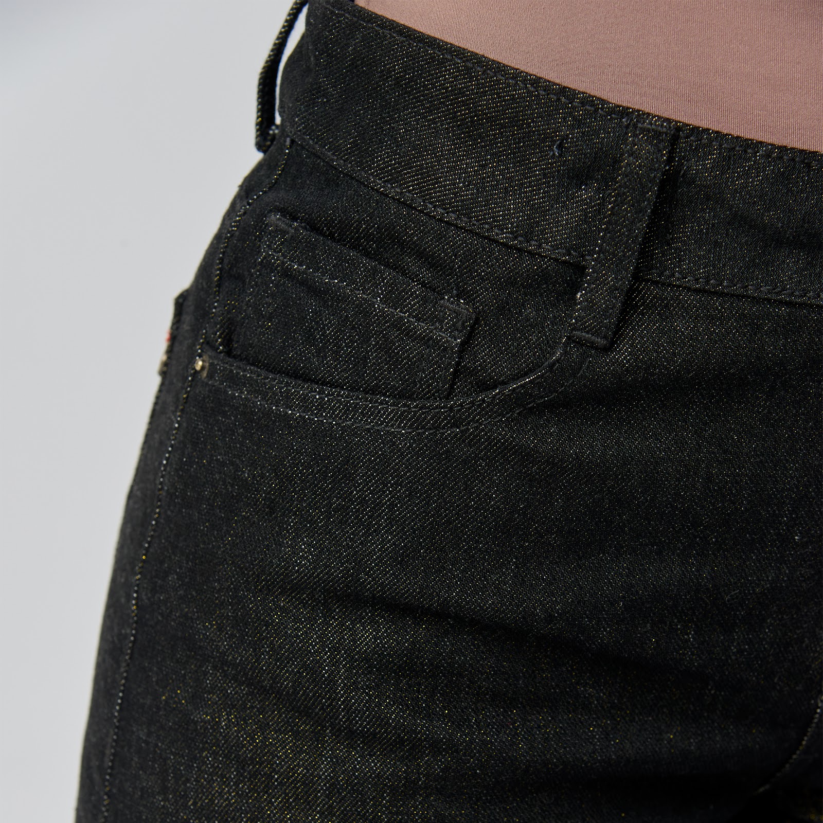 Jean wide leg tiro medio en denim rígido, color golden Black - Vista 6