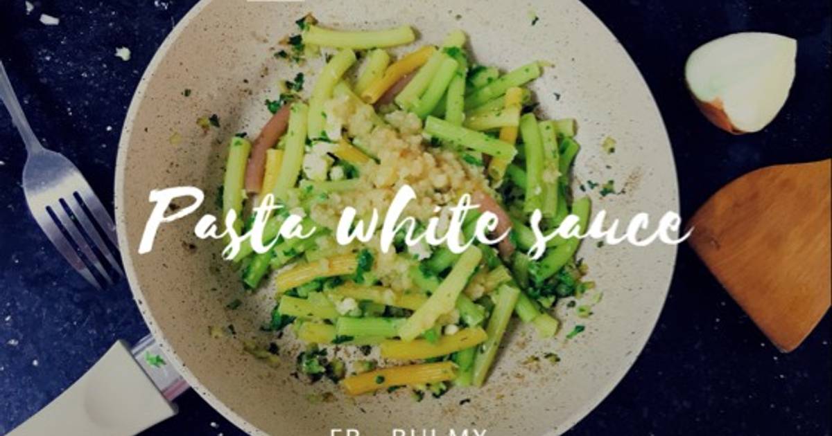 Pasta white sauce