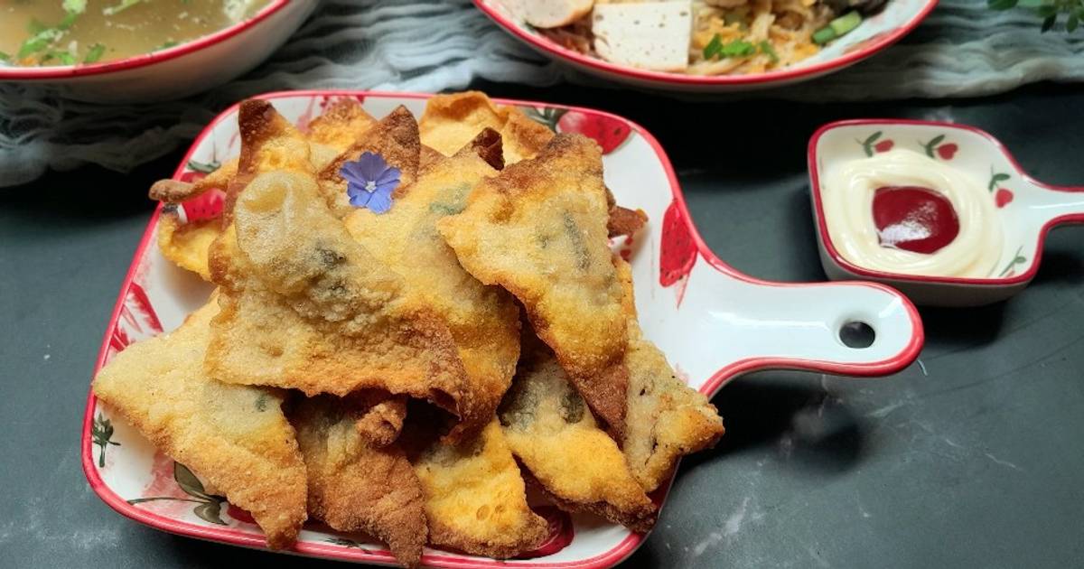 Hoành thánh tam giác chiên