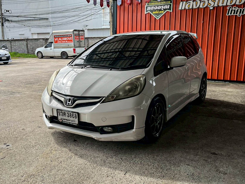 HONDA JAZZ