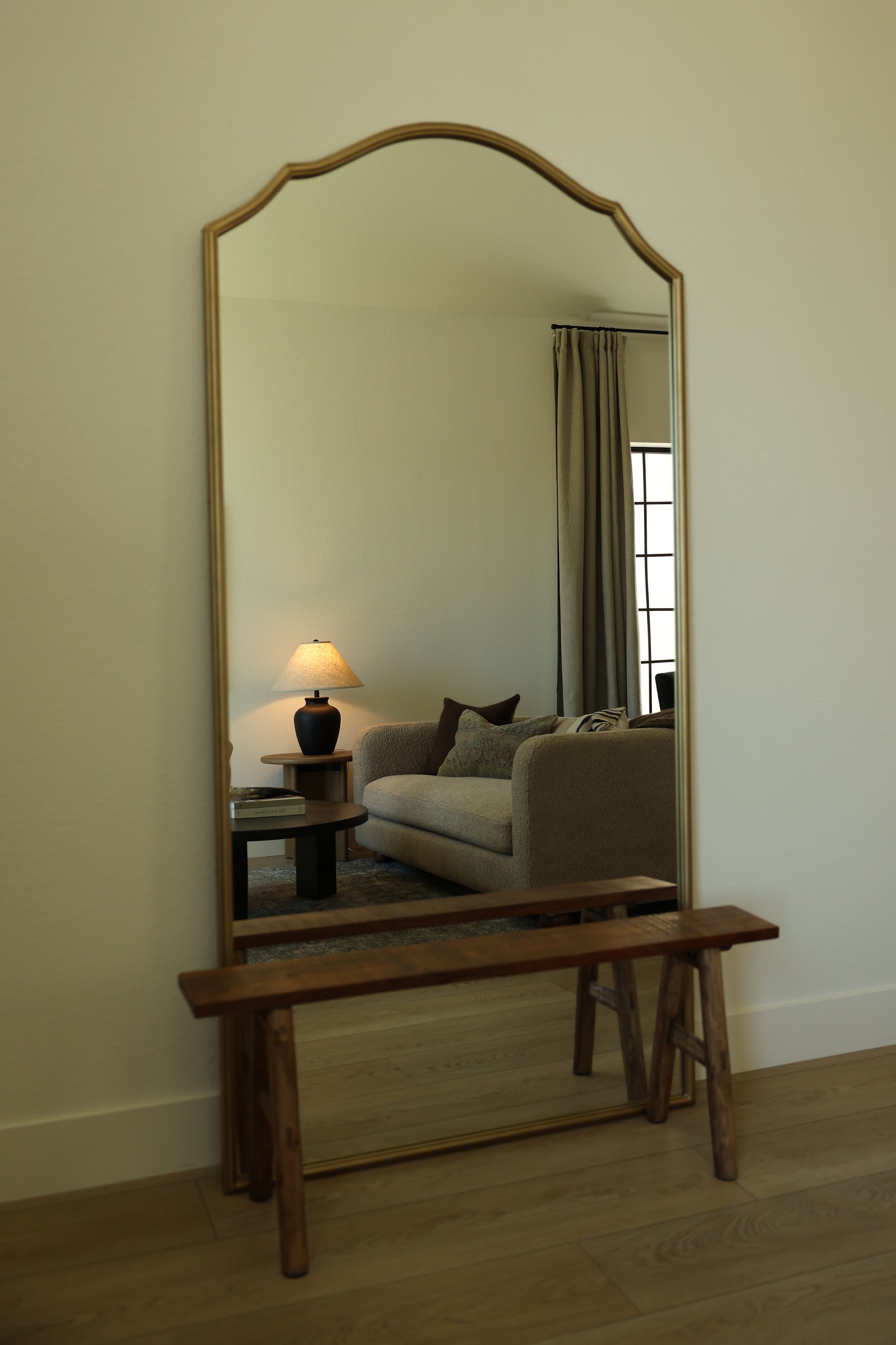 Modern Western Residence detail 15