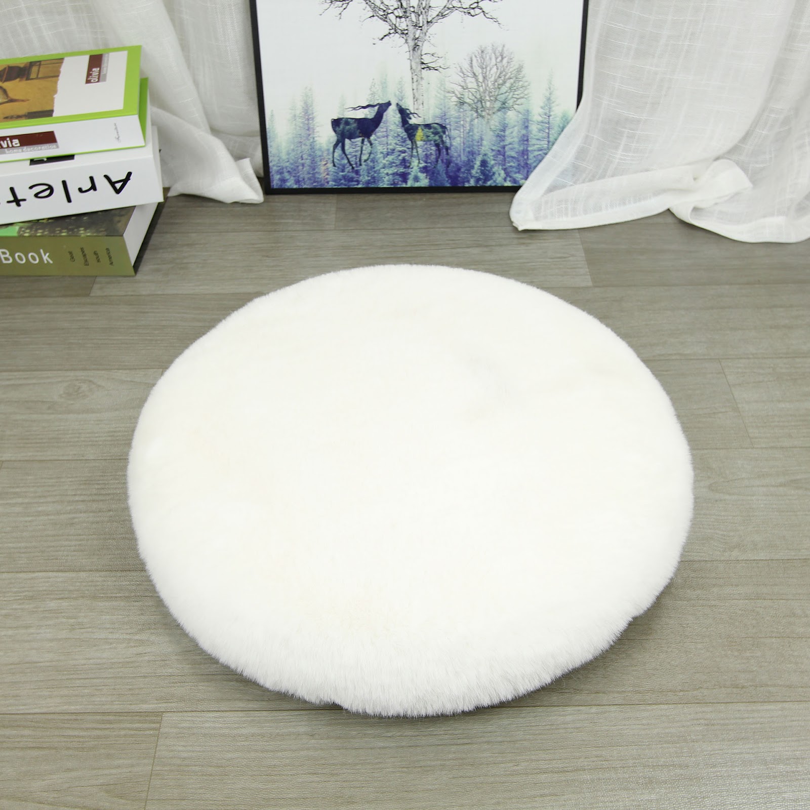 Round seat cushion made of cotton and linen